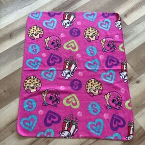 BOGO 🥳 Shopkins pink fleece throw blanket 3’1” x 3’10” girls toddlers nap sleep